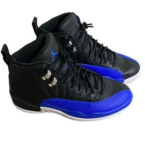 WMNS AIR JORDAN 12 RETRO
BLACK/HYPER ROYAL
NOIR/ROYAL HYPER